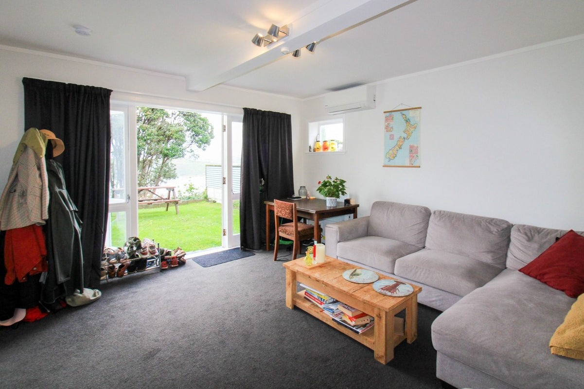156 Grafton Road, Roseneath, Wellington - Carousel 1