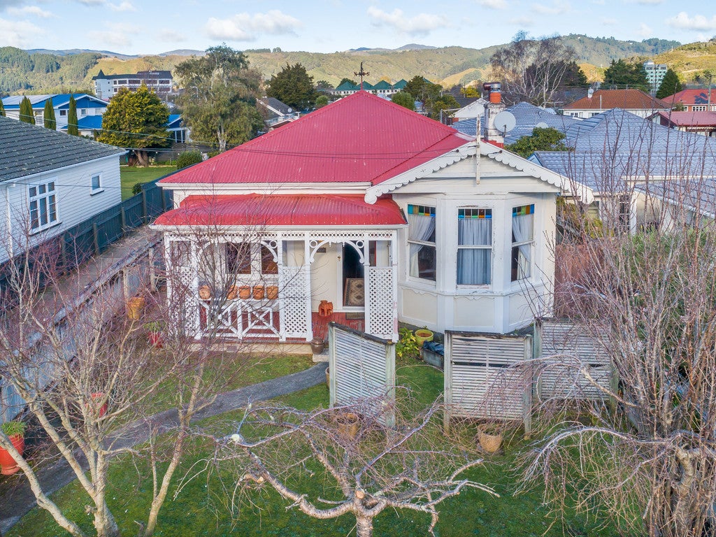 394 Fergusson Drive, Heretaunga, Upper Hutt - Carousel 1