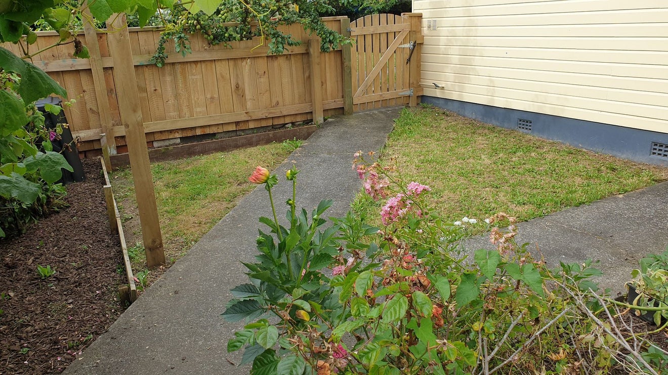 1/1067 Fergusson Drive, Clouston Park, Upper Hutt - Carousel 16