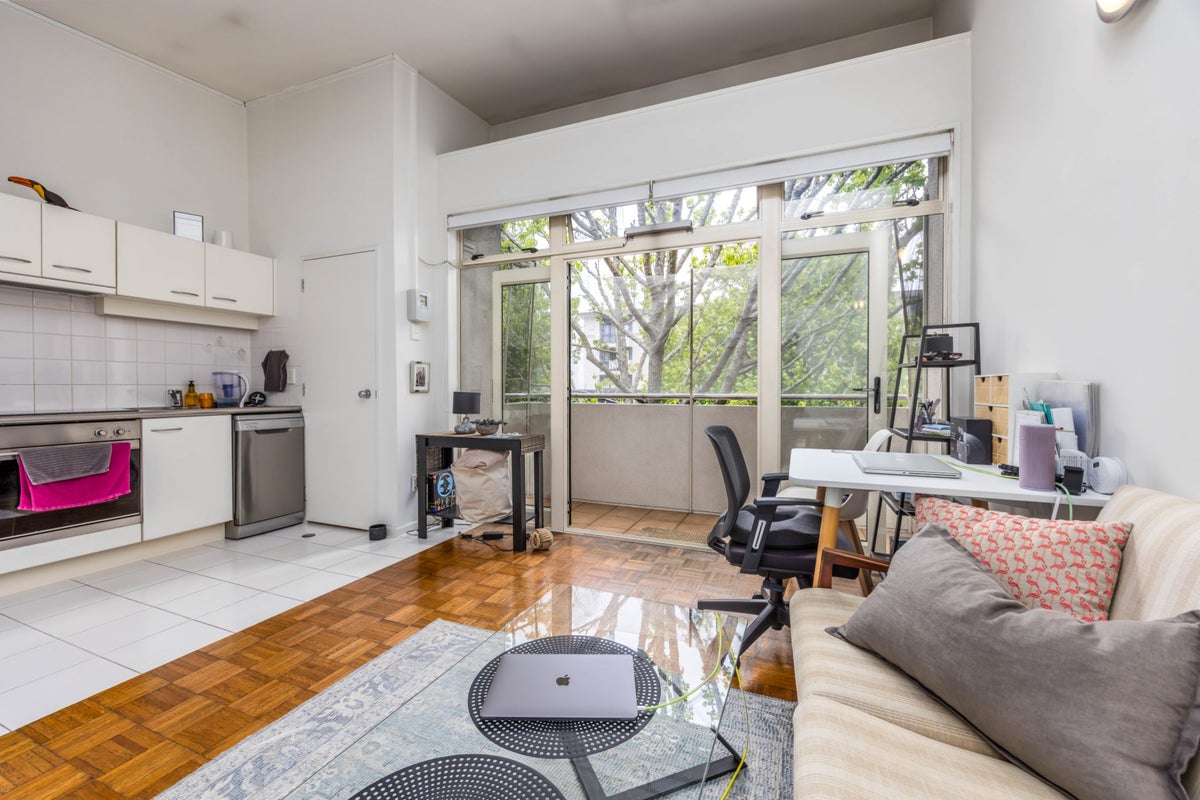 3C/9 Upper Queen Street, Newton, Auckland - Carousel 1
