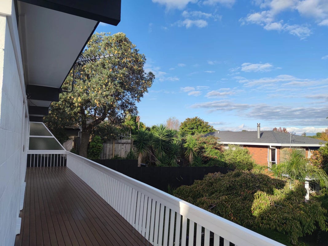 60 Chelsea View Drive, Chatswood, Auckland - Carousel 2