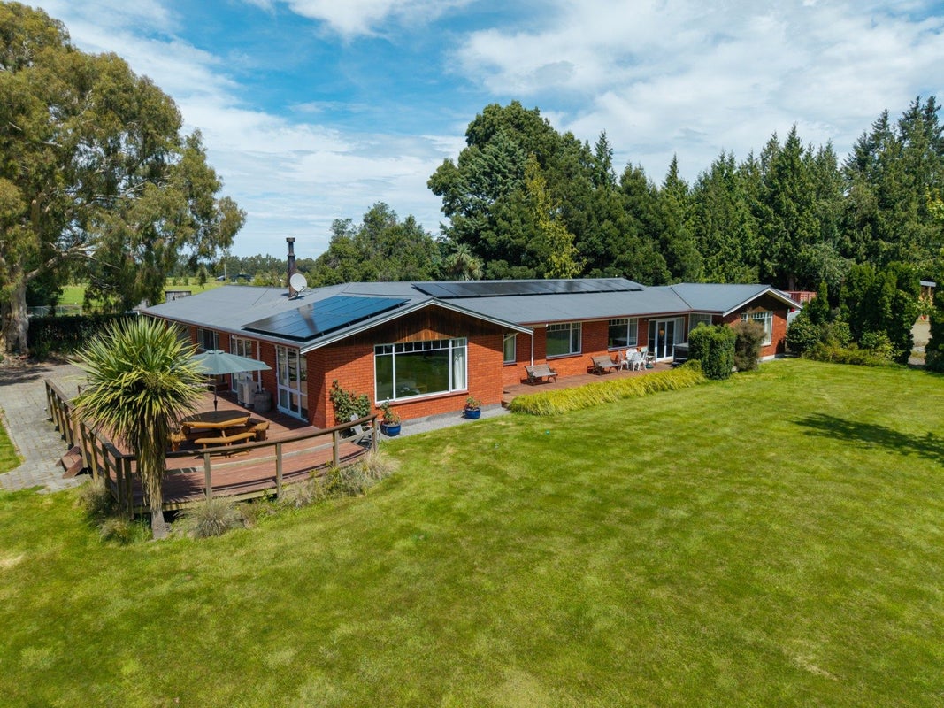 270 Downs Road, Hororata, Darfield - Carousel 1