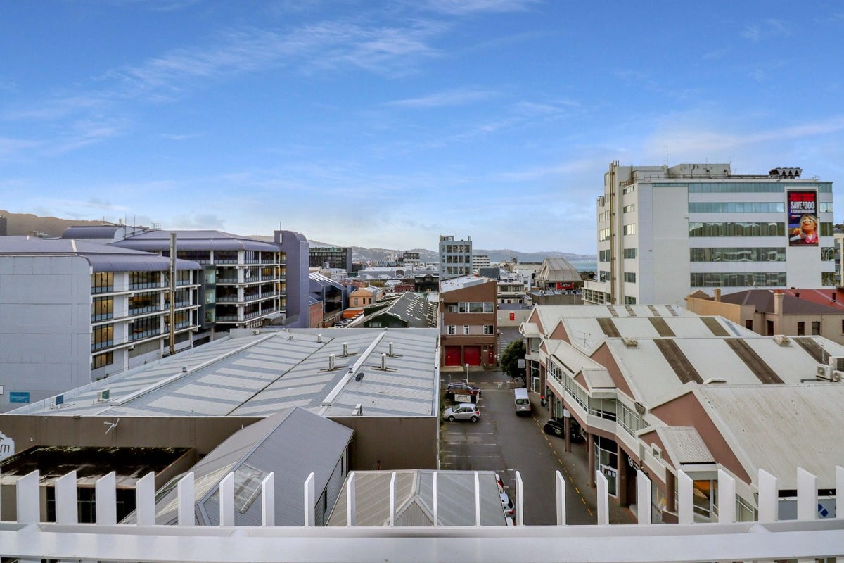 5A/11 Tennyson Street, Te Aro, Wellington - Carousel 13