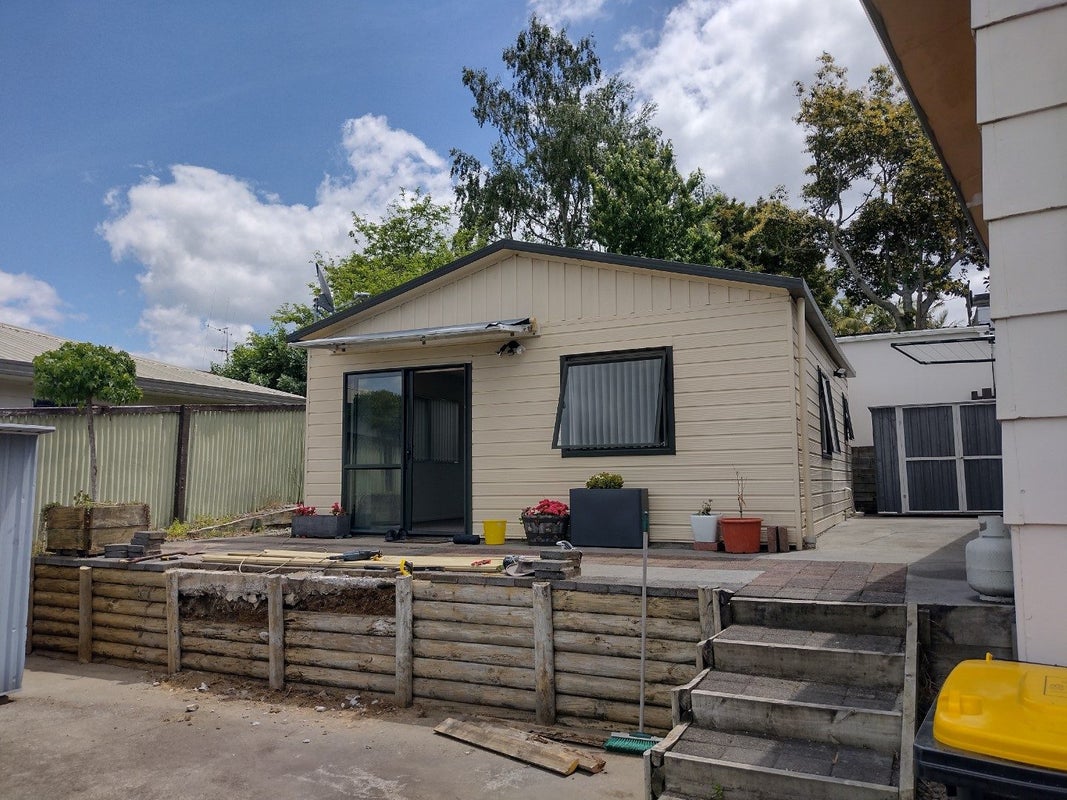 10 Birmingham Street, Judea, Tauranga - Carousel 1