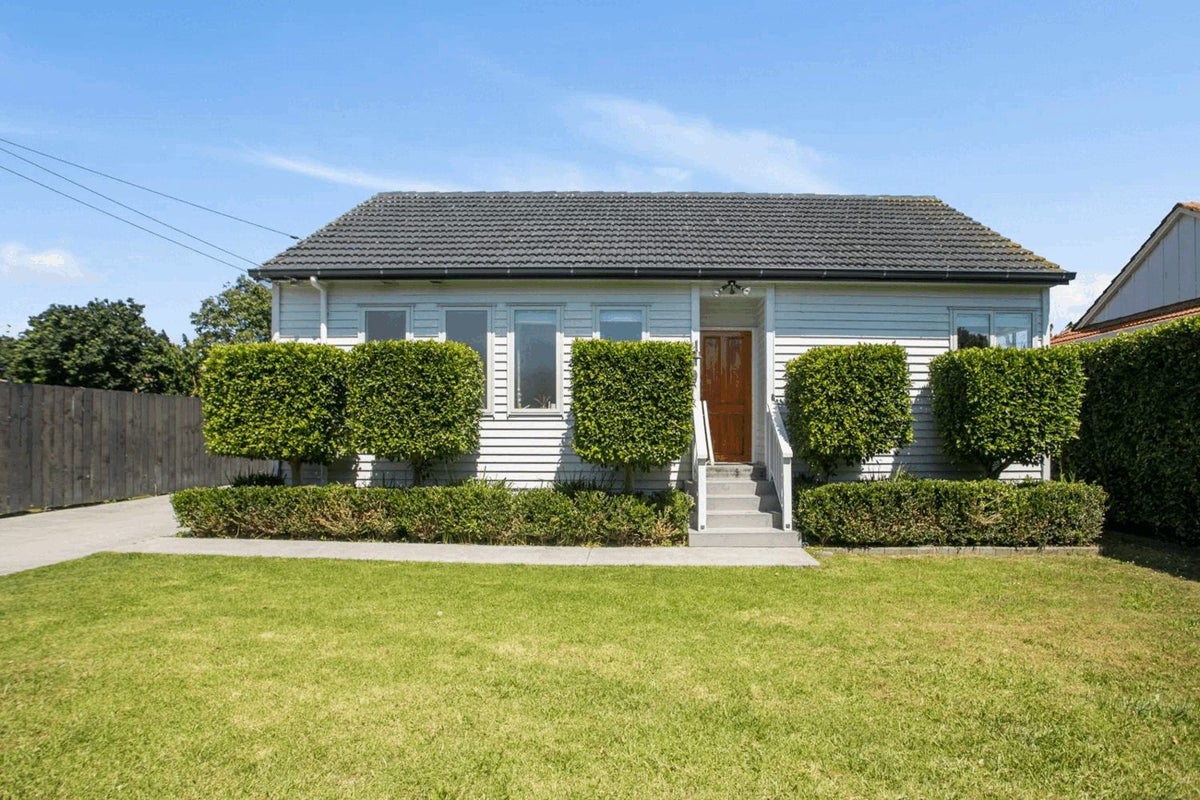 133 Rockfield Road, Penrose, Auckland - Carousel 1