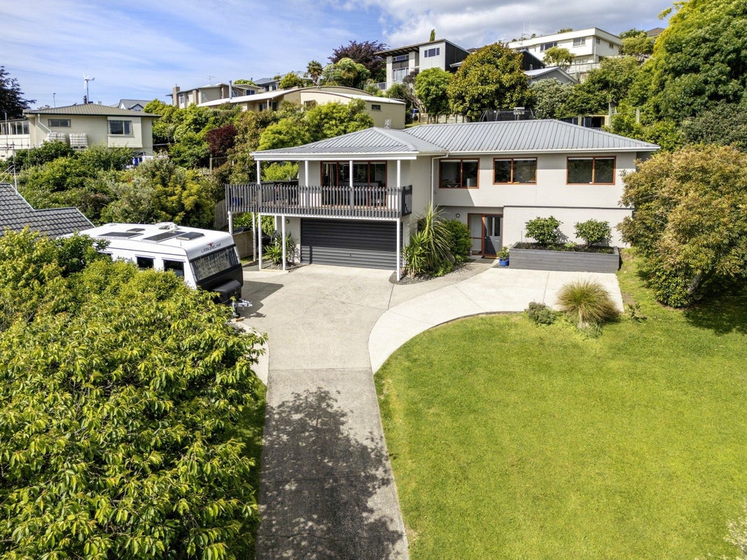 22 Little John Drive, Bellevue, Tauranga - Carousel 1