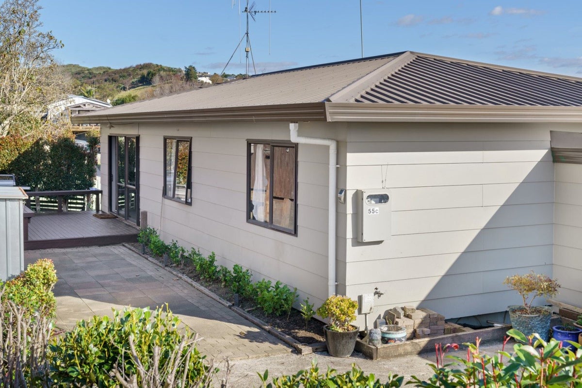 55C Meander Drive, Welcome Bay, Tauranga - Carousel 1