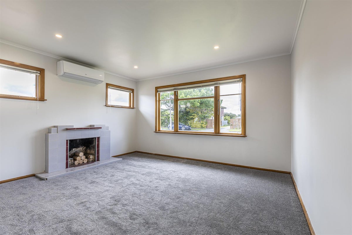 14 Lancaster Street, Highbury, Palmerston North - Carousel 3