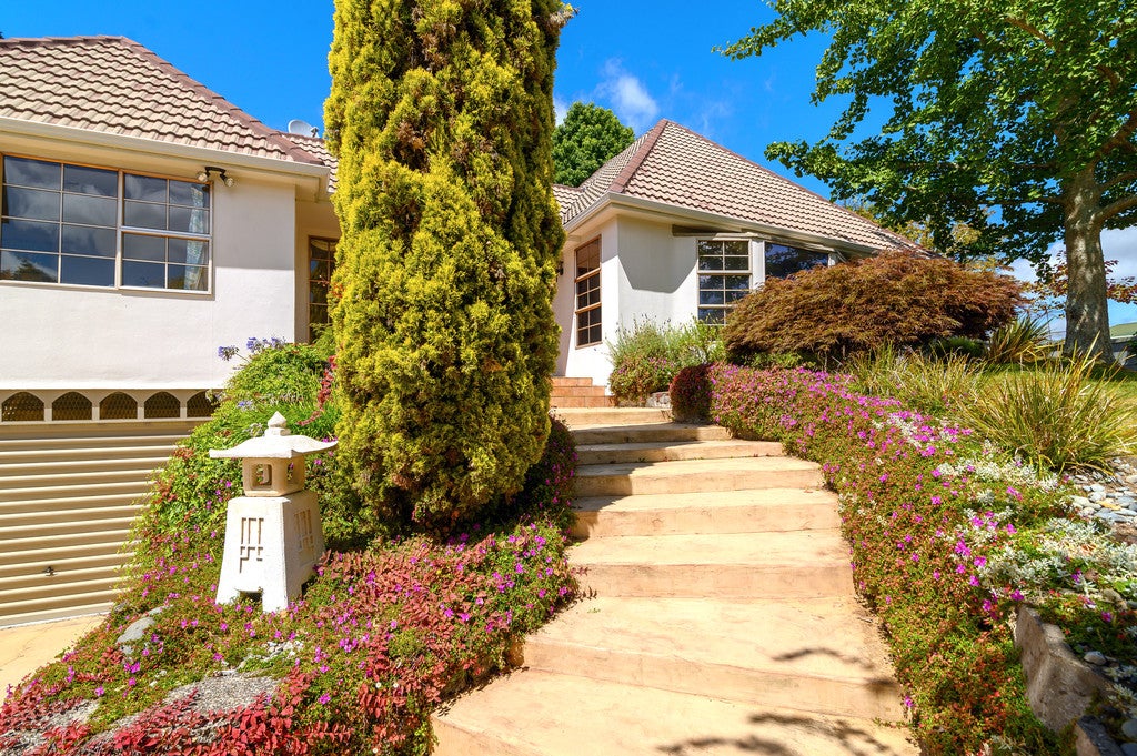 16 Gwendoline Street, Glenholme, Rotorua - Carousel 2