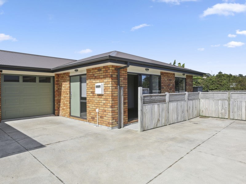 100B Smart Road, Glen Avon, New Plymouth - Carousel 1