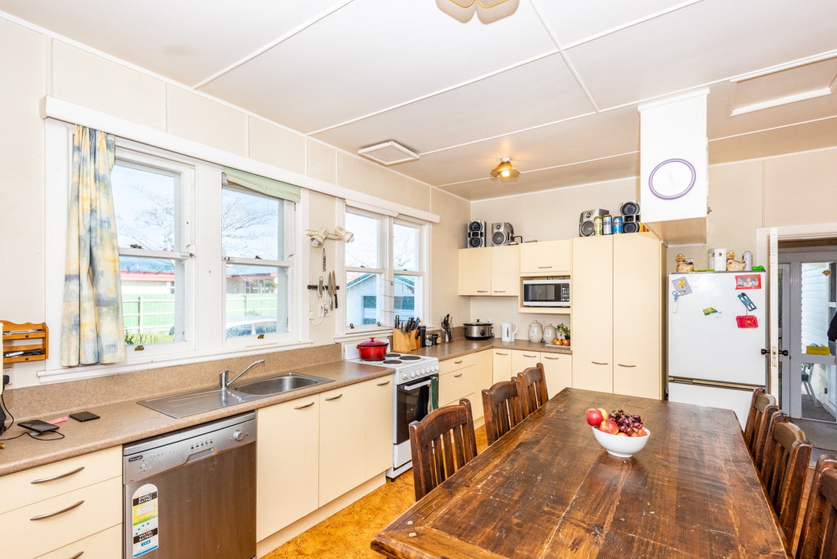 25 Stanley Road, Te Hapara, Gisborne - Carousel 2