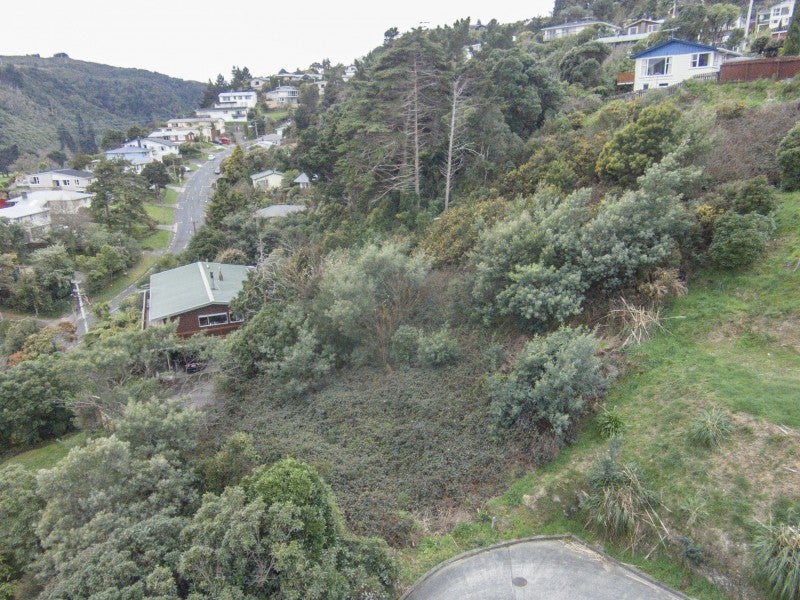 13 Thomas Street, Stokes Valley, Lower Hutt - Carousel 8