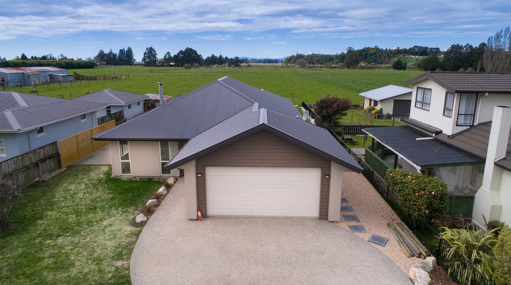 77 Main Road Lower Moutere, Lower Moutere - Carousel 22