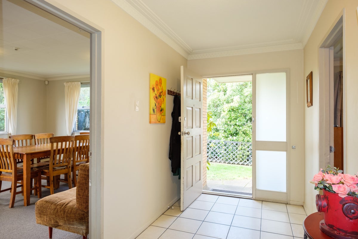 65 Murano Street, Shiel Hill, Dunedin - Carousel 2