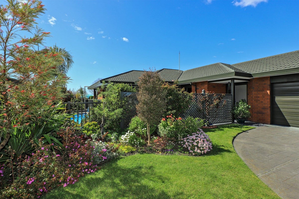 21 Hyatt Grove, Greenmeadows, Napier - Carousel 20