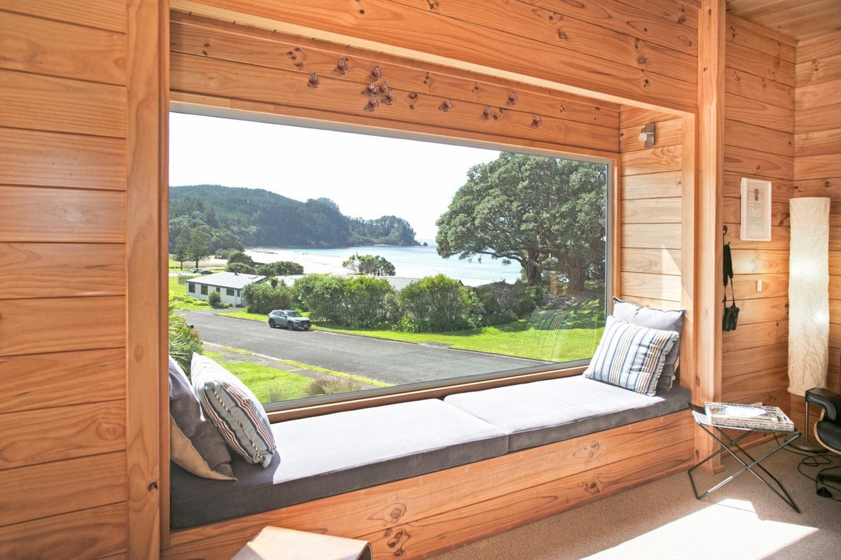 112 Oratia Place, Onemana, Whangamata - Carousel 2