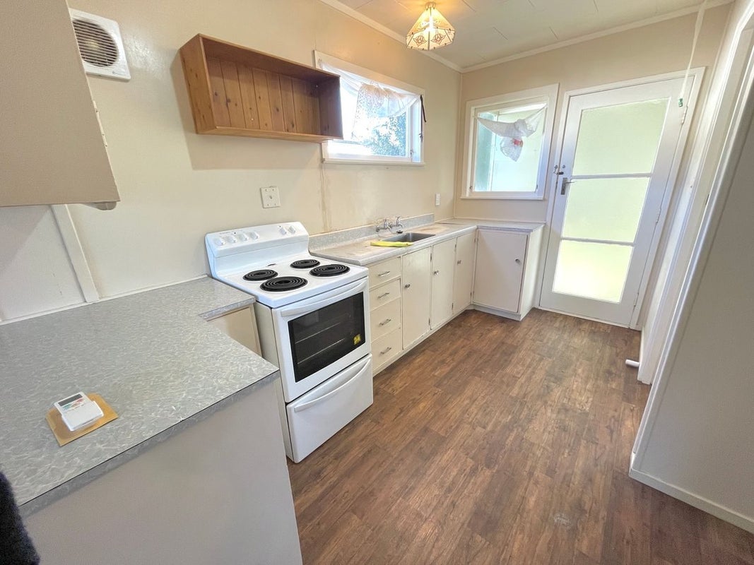 3/63 Alfriston Road, Manurewa East, Auckland - Carousel 2
