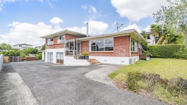 84 Elliot Street, Pahurehure, Papakura - Carousel 1