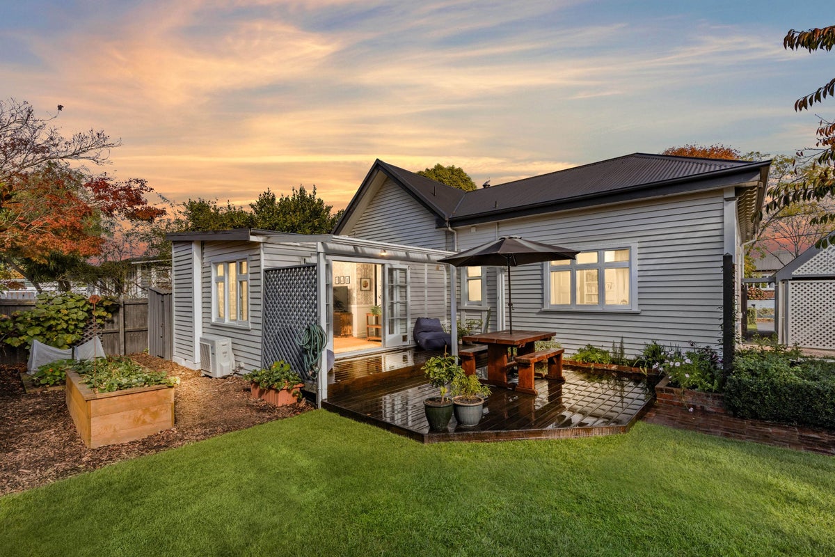 1/78 Francis Avenue, Mairehau, Christchurch - Carousel 2
