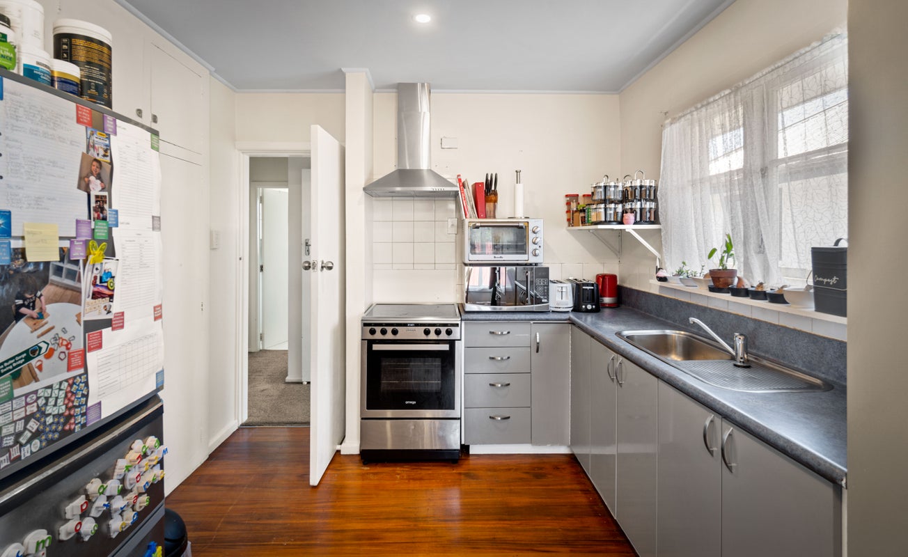 58 Wycola Avenue, Hei Hei, Christchurch - Carousel 2