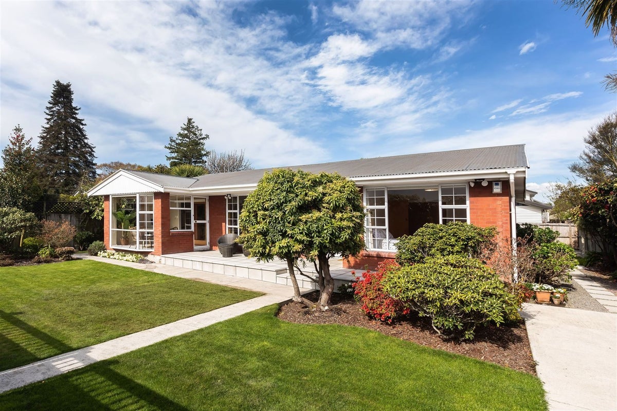 4 Brackendale Place, Burnside, Christchurch - Carousel 15