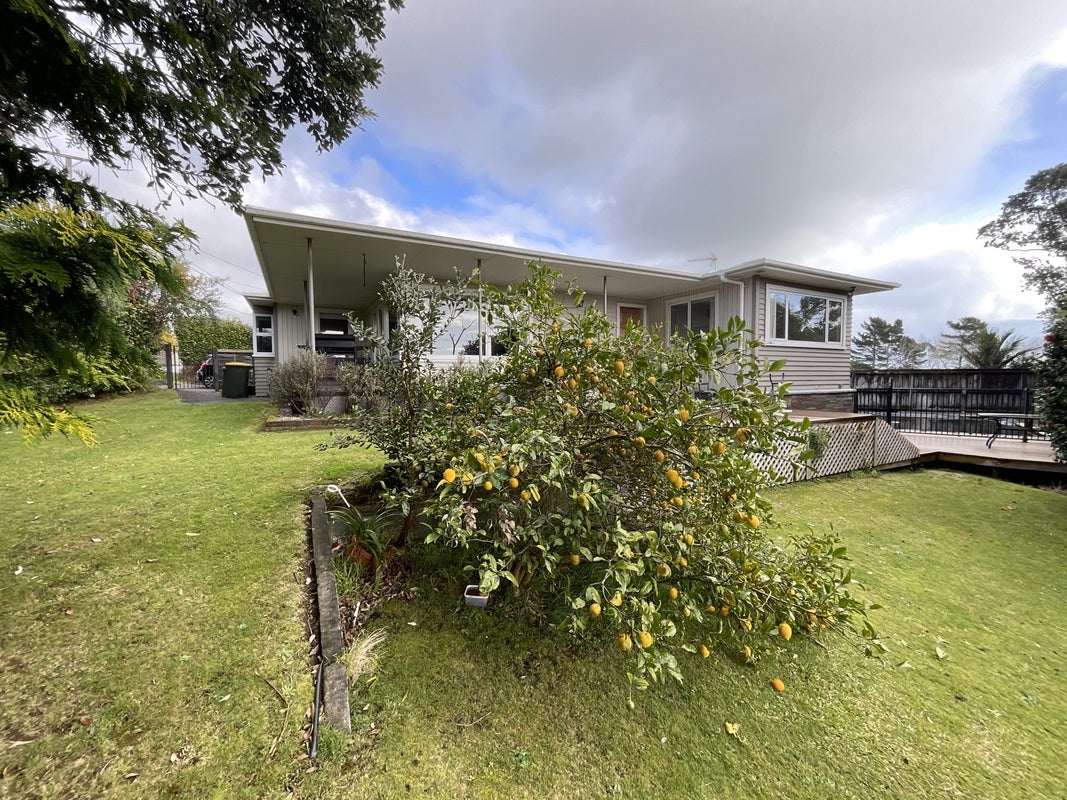 242 Frankley Road, Frankleigh Park, New Plymouth - Carousel 17