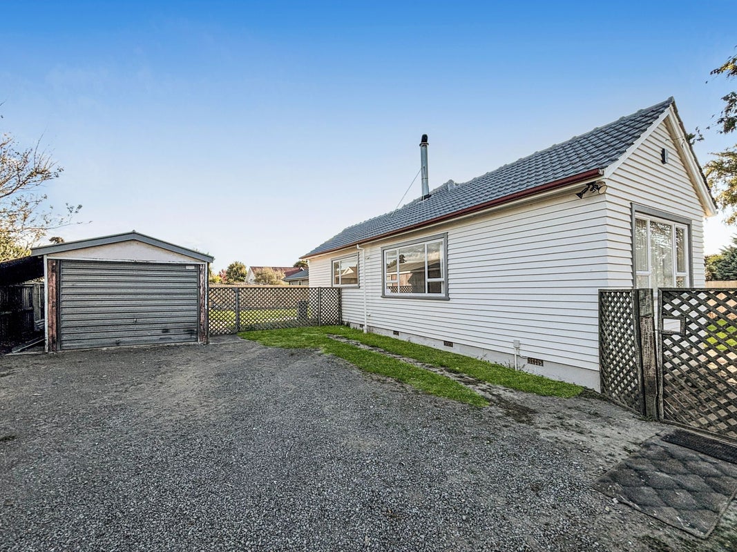 154 Breezes Road, Aranui, Christchurch - Carousel 12