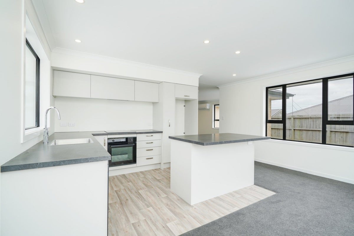 197 John Street, Heidelberg, Invercargill - Carousel 2