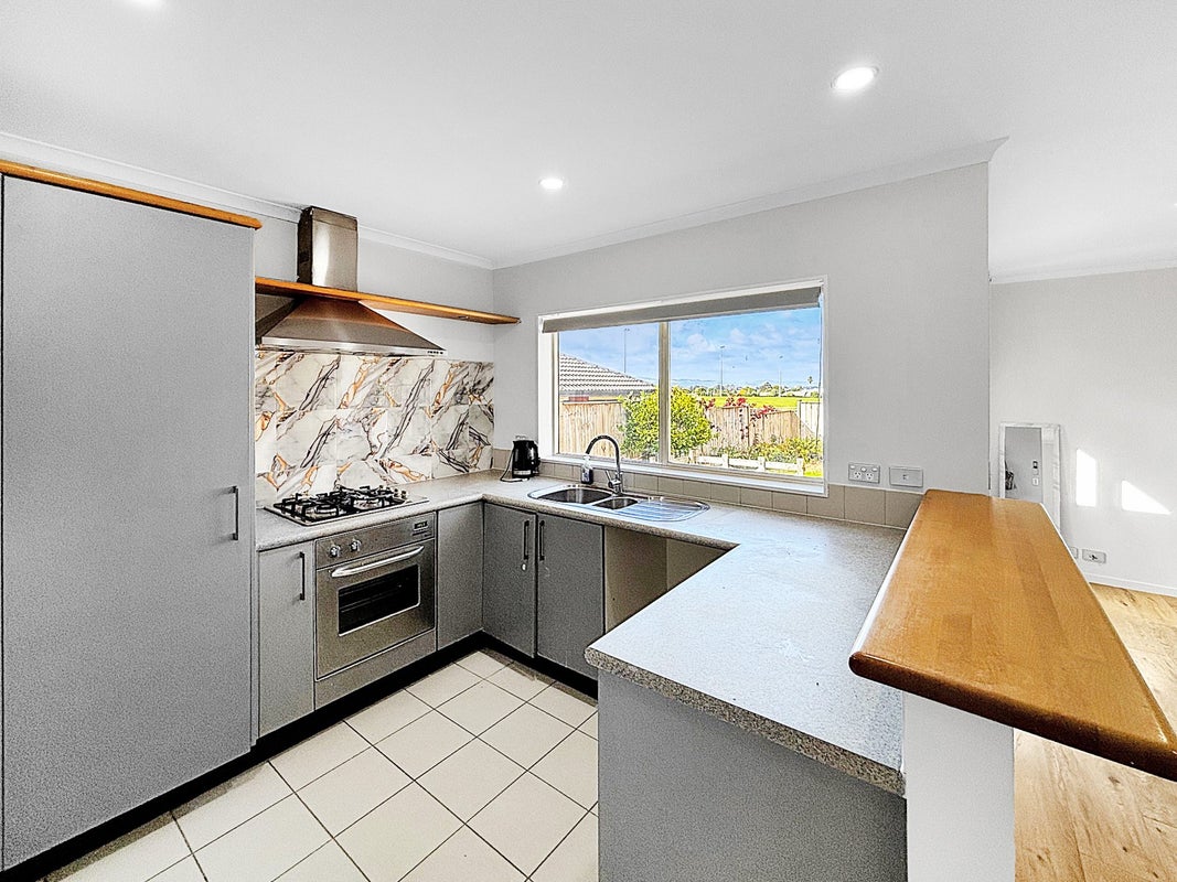 60 Magic Way, Randwick Park, Auckland - Carousel 2