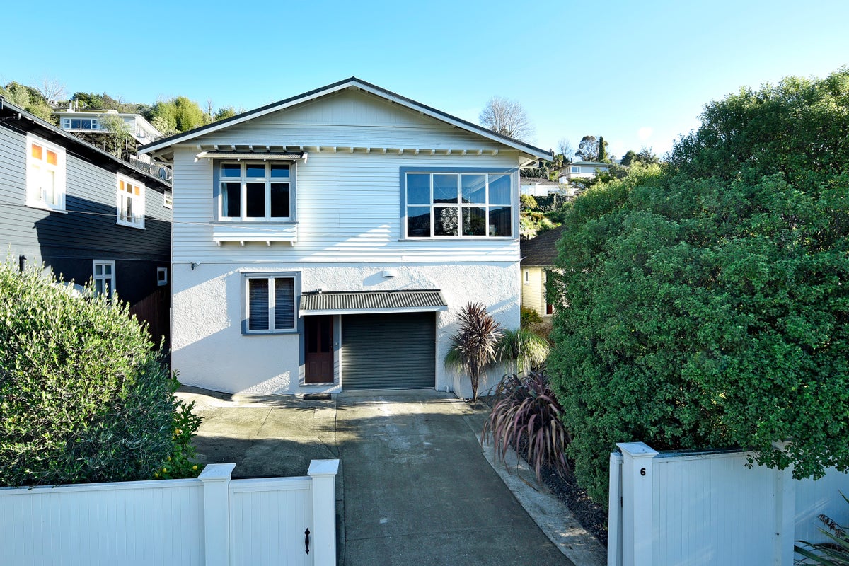 6 Renwick Place, Nelson South, Nelson - Carousel 1