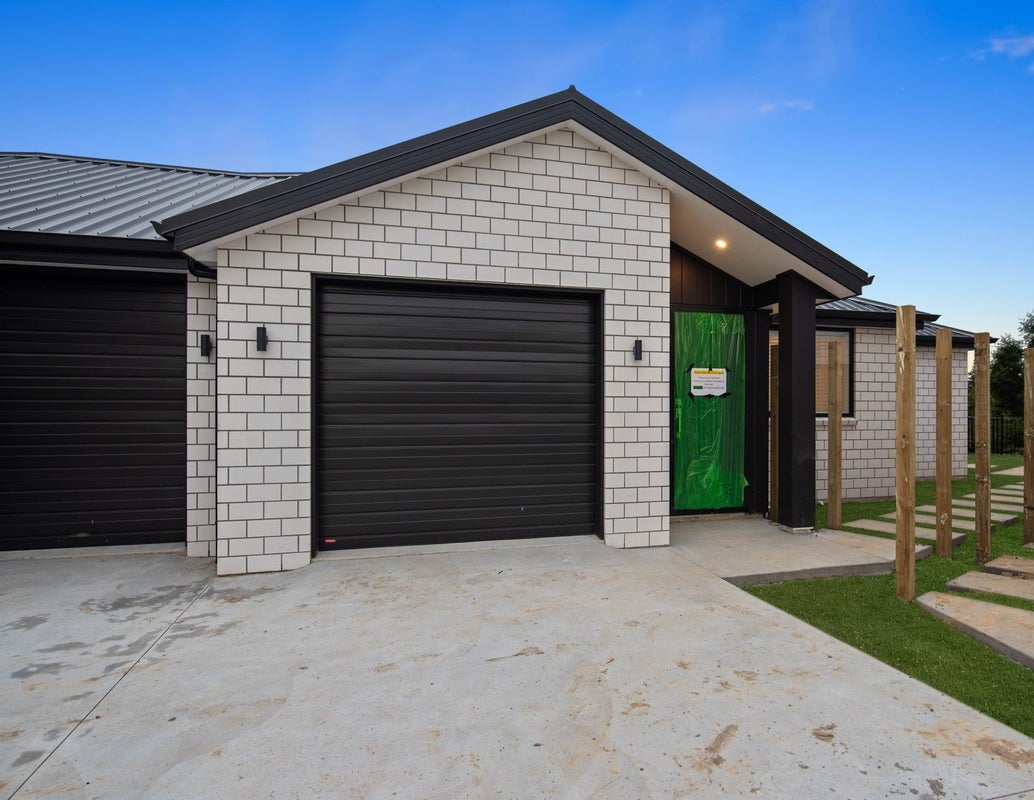8/23 Marjoriefield Mews, Fitzroy, Hamilton - Carousel 18
