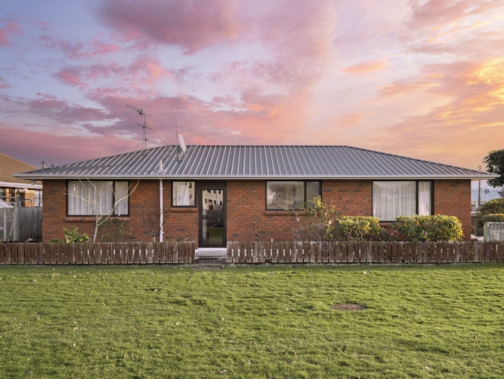 187B Gordon Road, Mosgiel, Mosgiel - Carousel 2