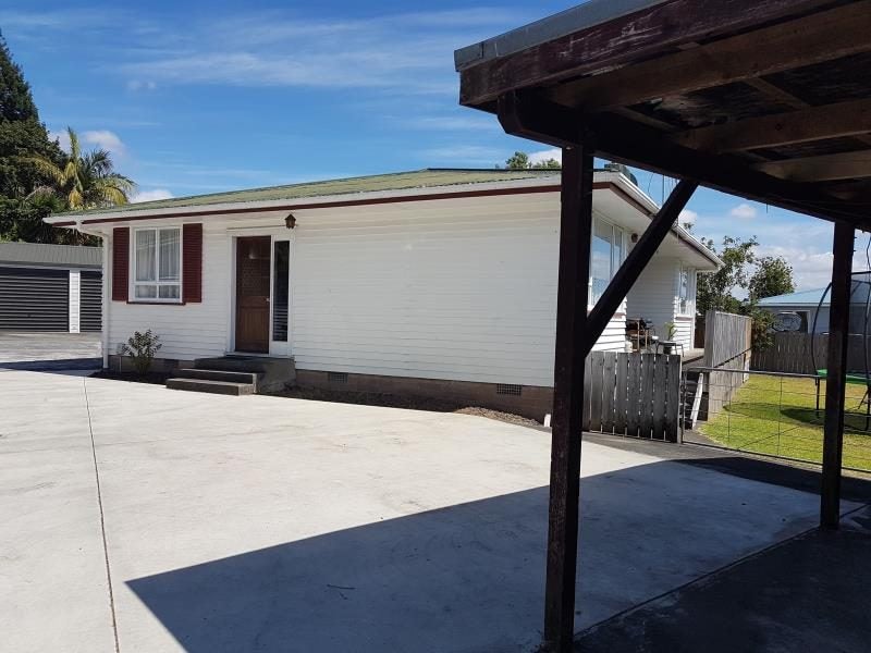 23 Otuhiwai Crescent, Tikipunga, Whangarei - Carousel 1