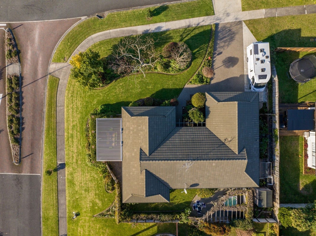 1 Donnington Place, Bethlehem, Tauranga - Carousel 26