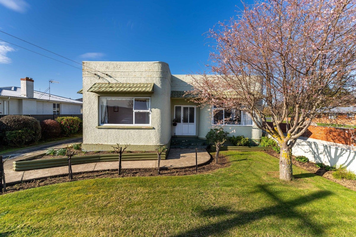 189 Gordon Road, Mosgiel, Mosgiel - Carousel 24