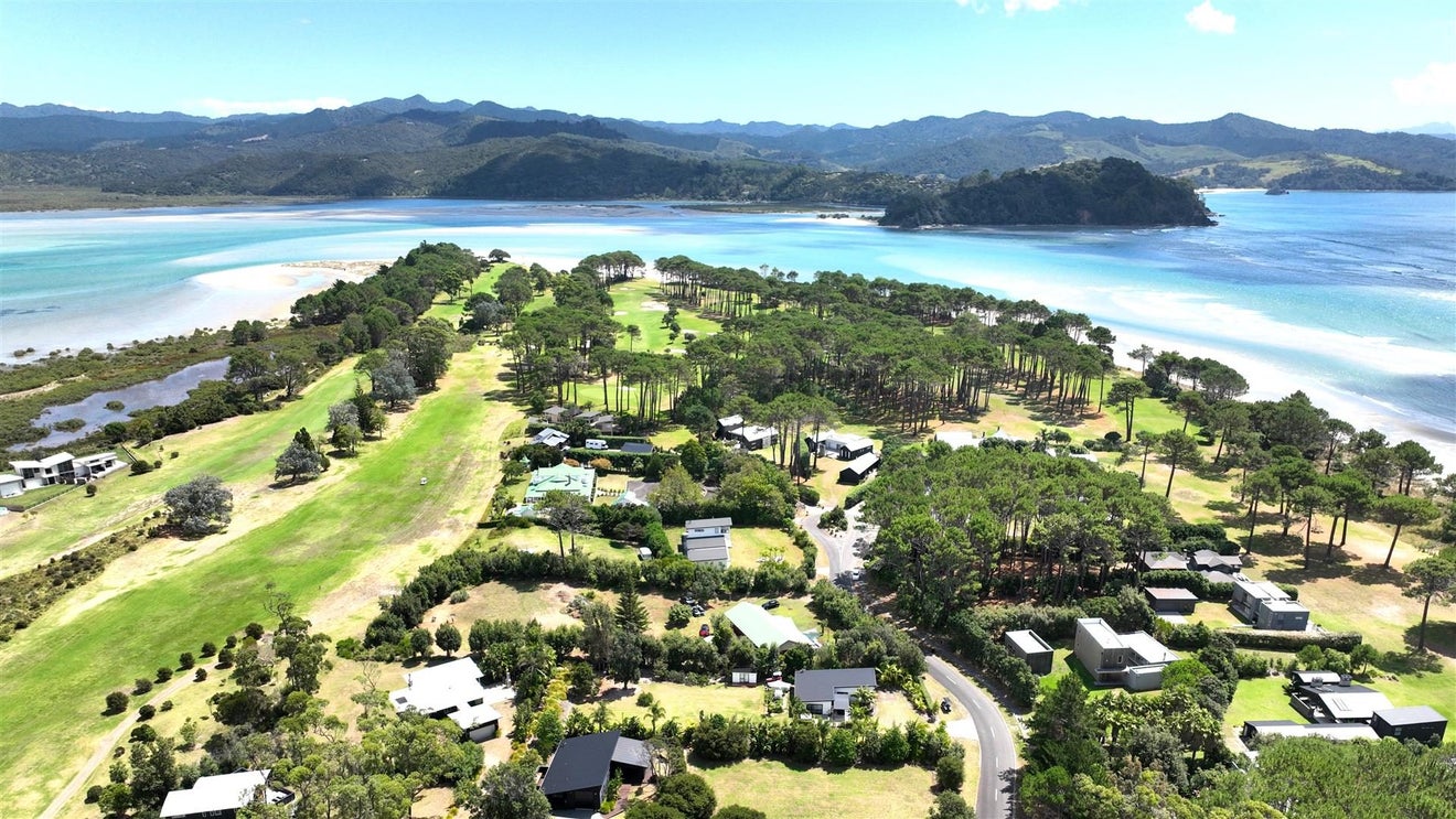 807 Matarangi Drive, Matarangi, Whitianga - Carousel 22