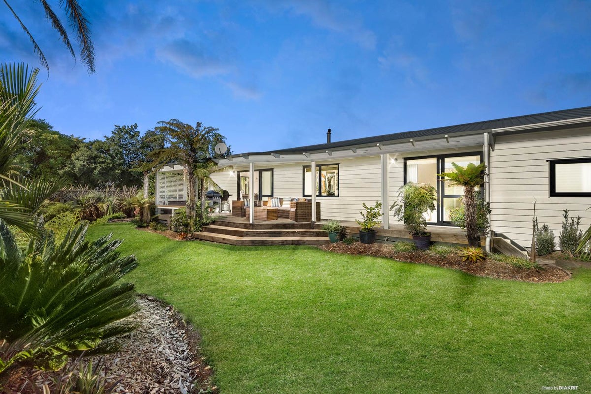 6 Village Place, Tuakau, Tuakau - Carousel 1