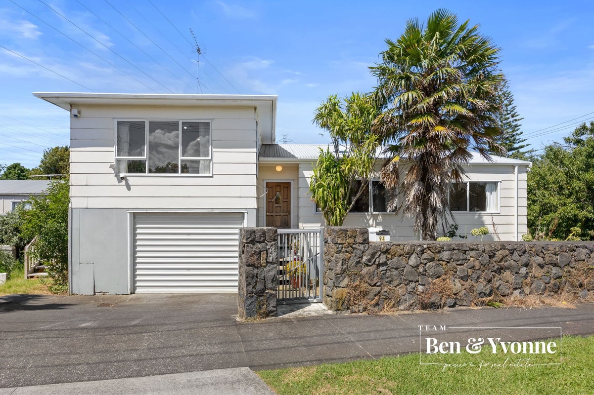 94 Ferndale Road, Mount Wellington, Auckland - Carousel 1