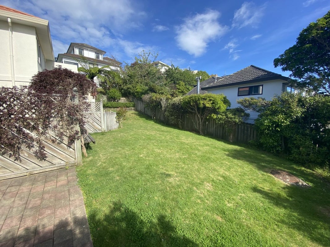 3 Radstock Grove, Churton Park, Wellington - Carousel 18