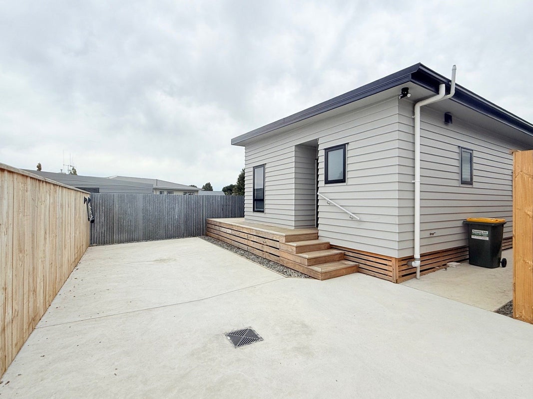 11A Vogel Street, Levin, Levin - Carousel 12