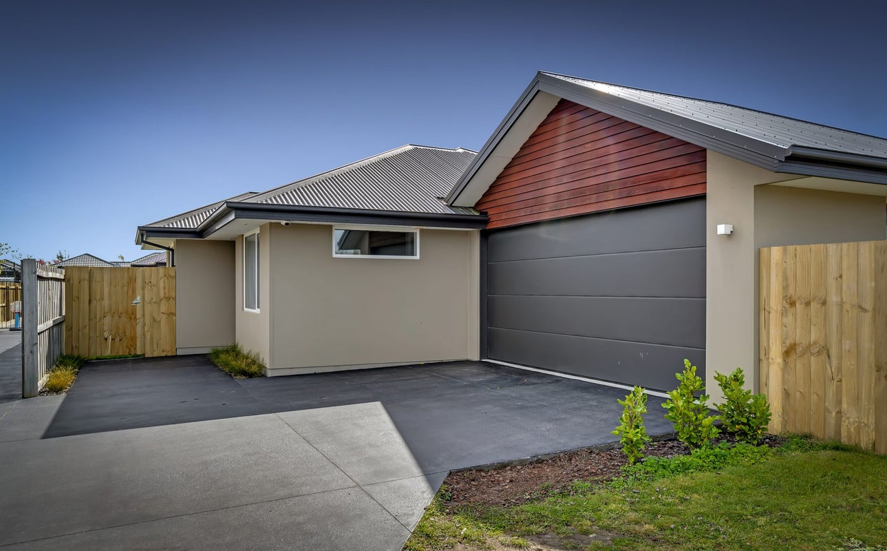 5A Cossar Street, Burwood, Christchurch - Carousel 14