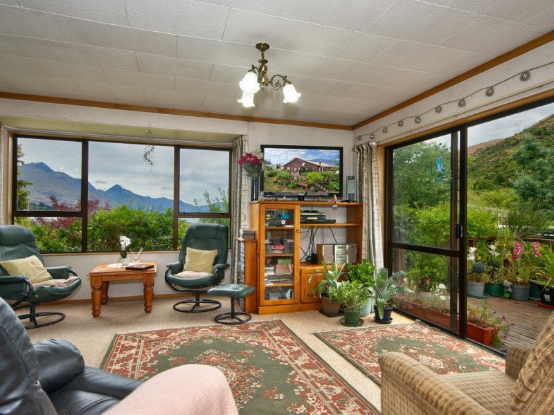 1056 Frankton Road, Frankton, Queenstown - Carousel 2