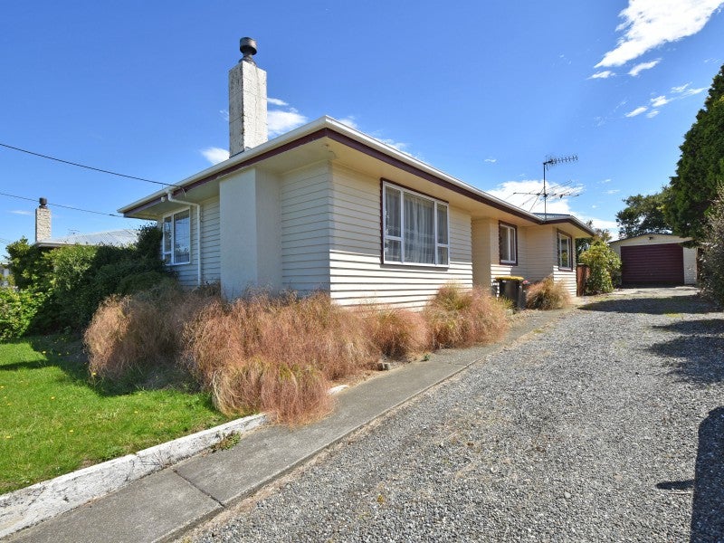 125 Edinburgh Crescent, Waikiwi, Invercargill - Carousel 1