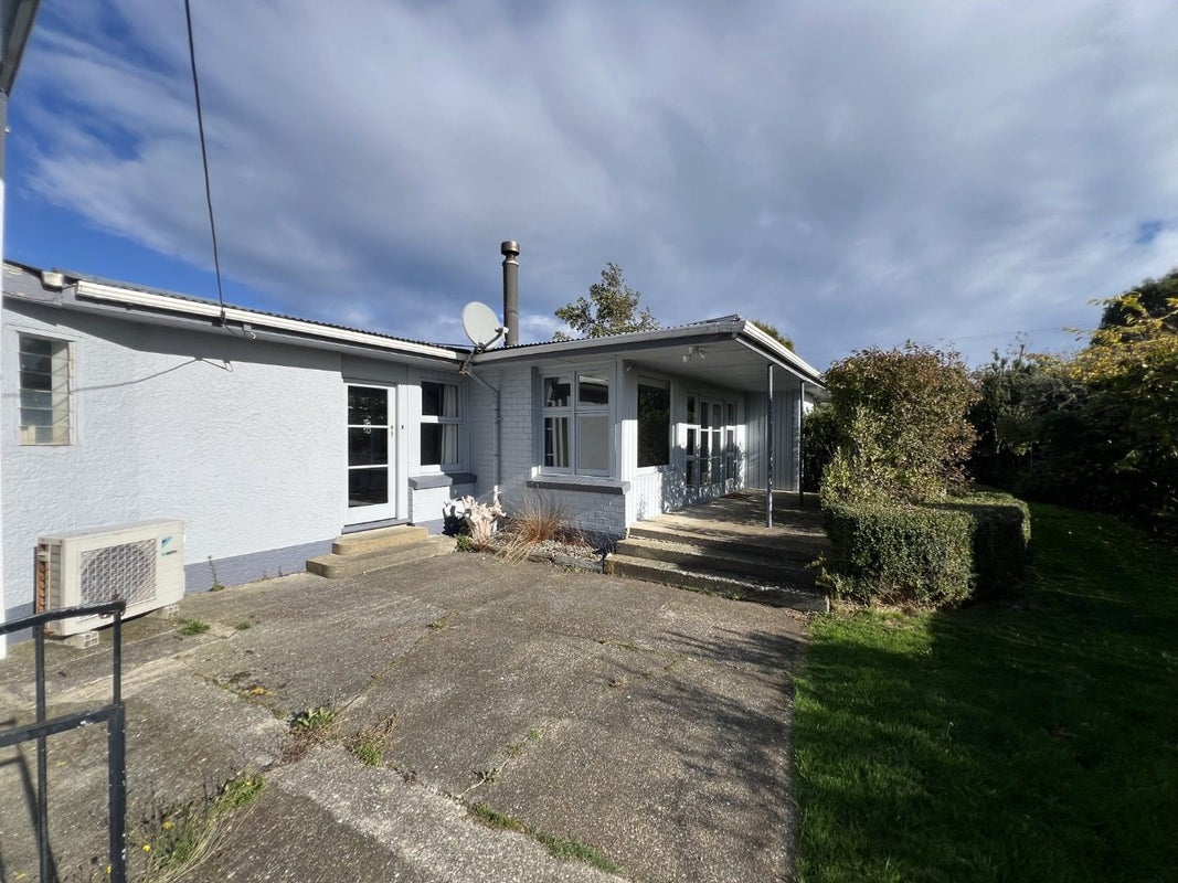 2 Robert Street, Otatara - Carousel 2