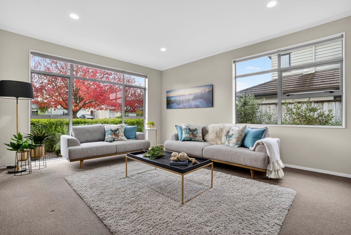 28 Pickaberry Avenue, Karaka, Papakura - Carousel 2