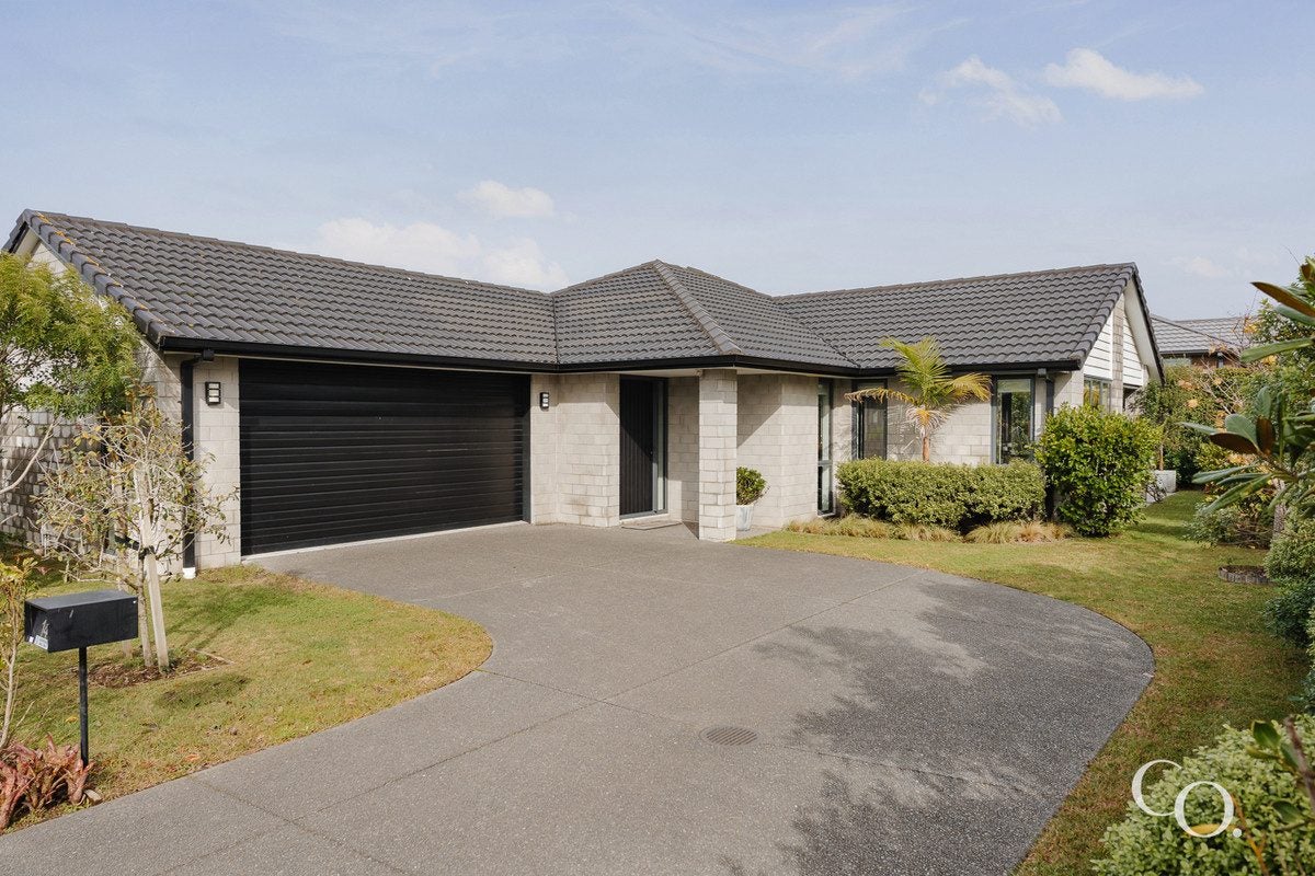 14 Cowell Crescent, Pyes Pa, Tauranga - Carousel 2