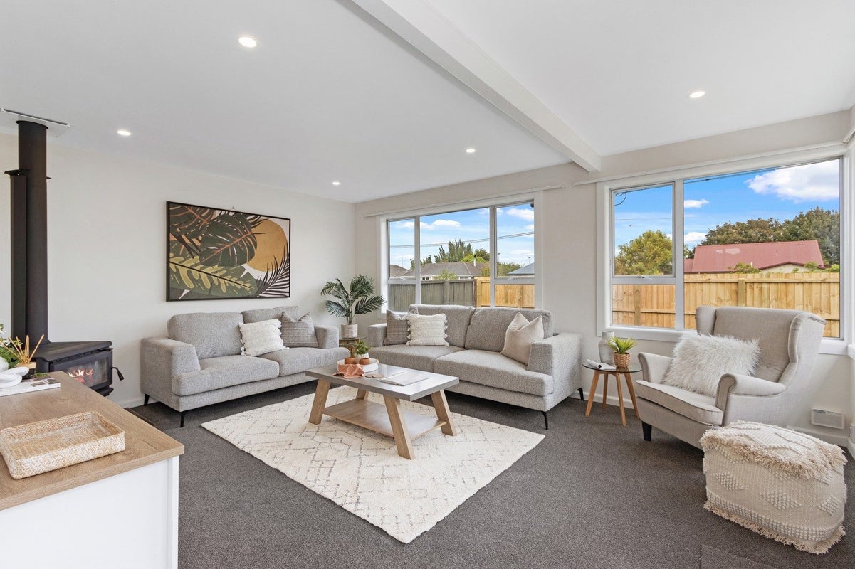 40 Bower Avenue, New Brighton, Christchurch - Carousel 1