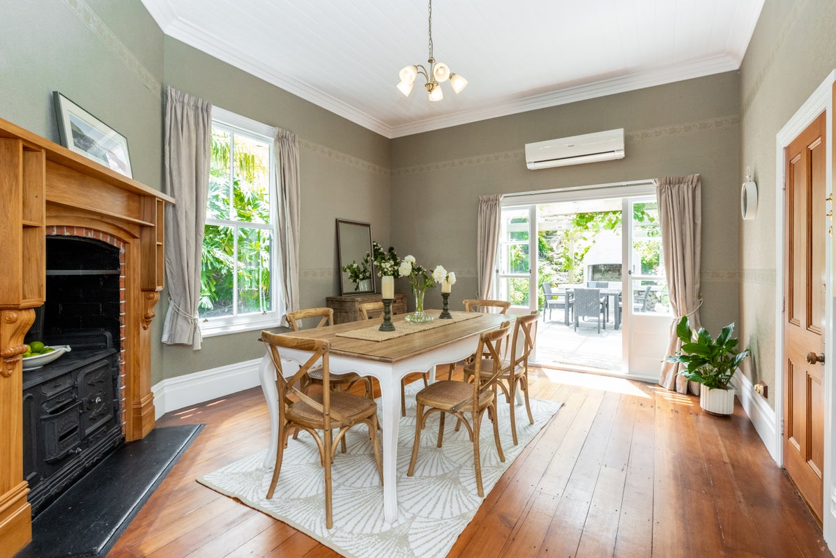 71 Milton Road, Bluff Hill, Napier - Carousel 2