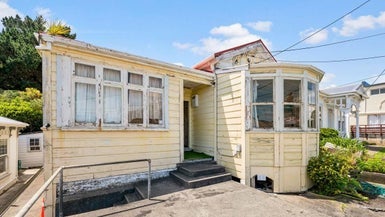 5 Seddon Terrace, Newtown, Wellington - Carousel 1