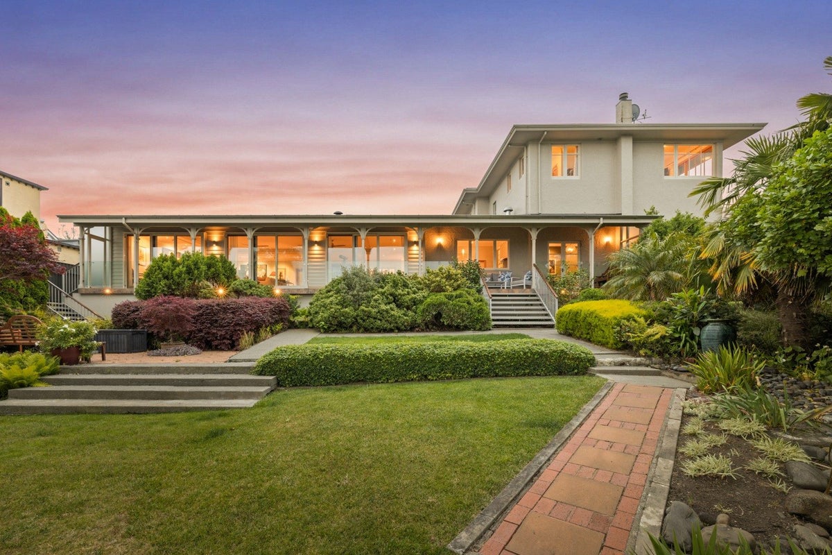 26A Cameron Road, Bluff Hill, Napier - Carousel 1